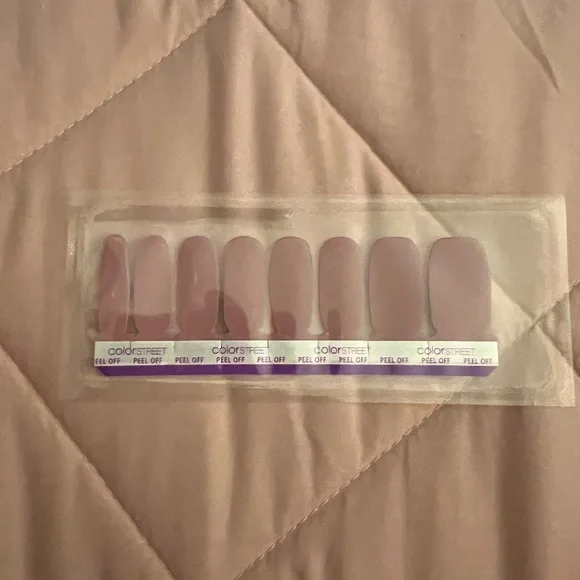 Color Street - Picture 6 of 16